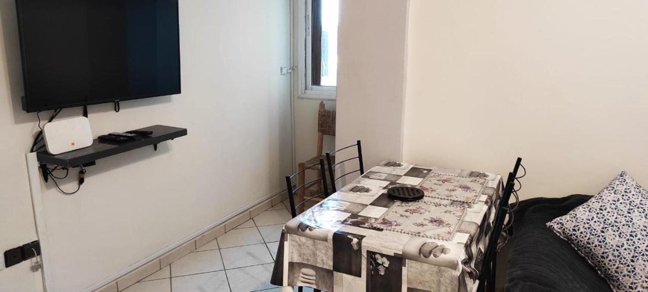 Bright Air Conditioned Apartment Near City Center Marrakesh Exteriör bild